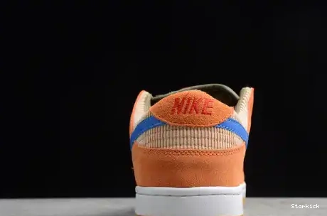 SB Dusty Dunk Low BQ6817-201 Peach Corduroy Nike 0501